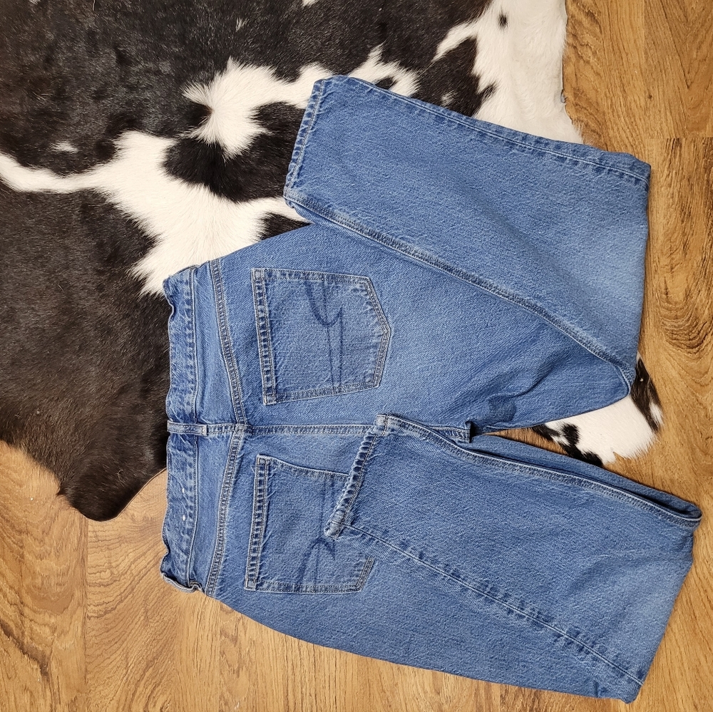 **New**American Eagle Mom Jeans